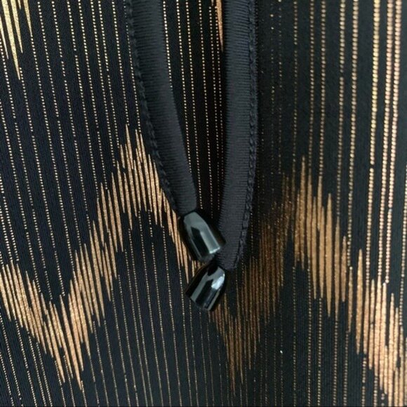 Bob Mackie Wearable Art Black & Gold Metallic Chevron Print Blouse Womens Size L - Picture 3 of 8